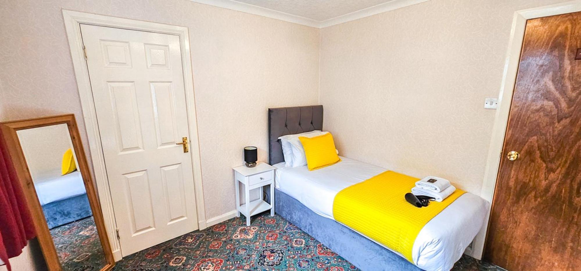 Mystayinn Abermar Guest House Інвернесс Екстер'єр фото